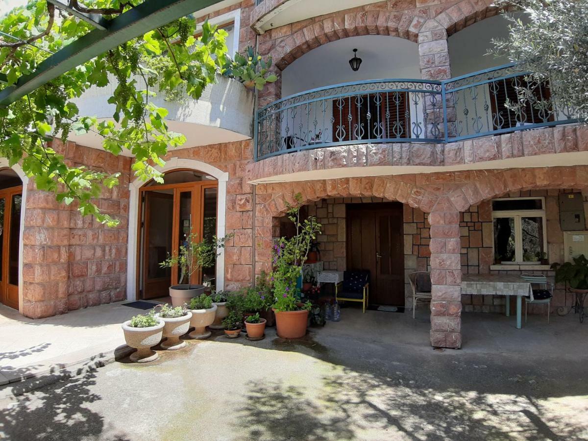 Zoro Apartments Свети-Стефан Экстерьер фото